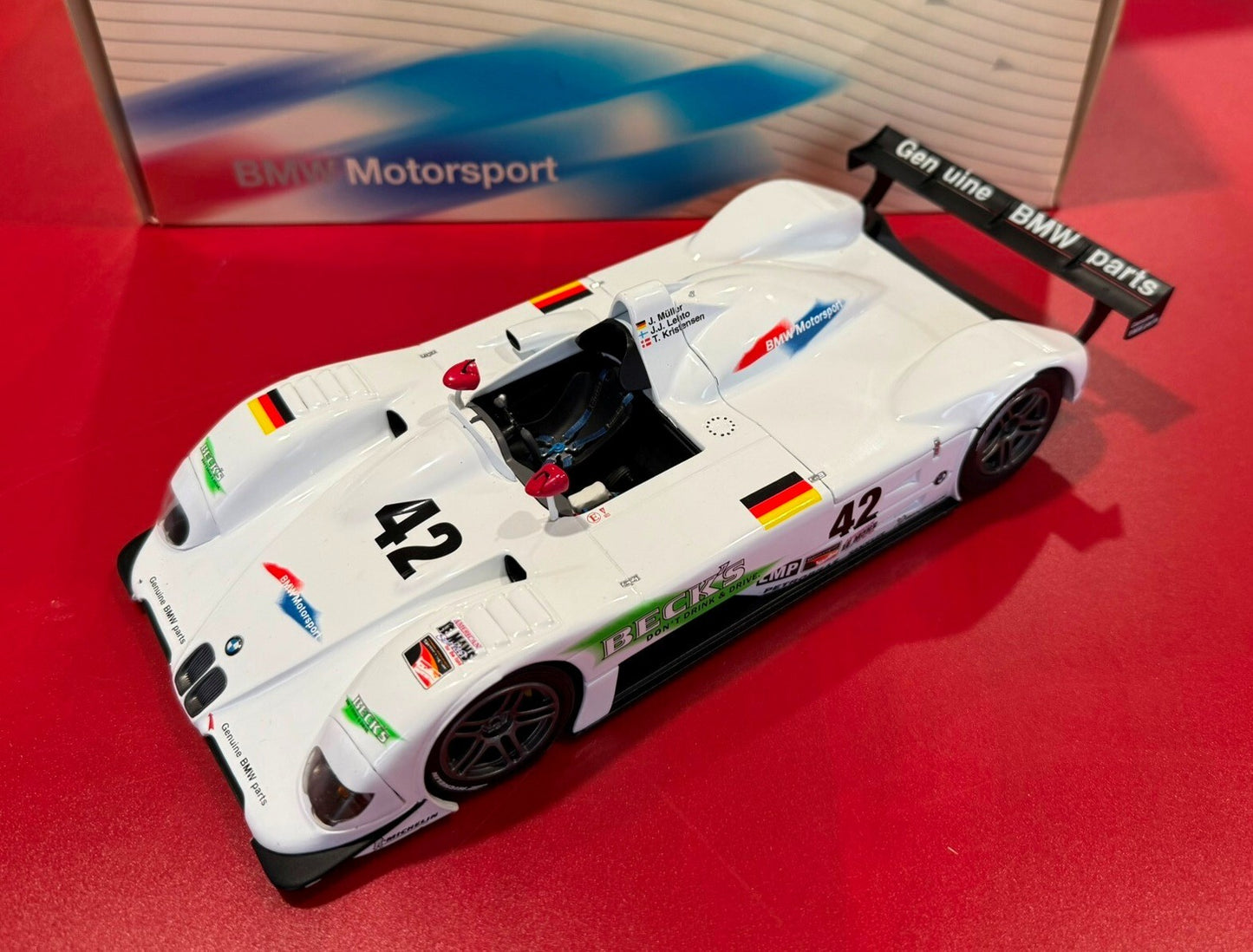 Kyosho BMW V12 LMR 1:18 Diecast – Kristensen Lehto Müller Motorsport