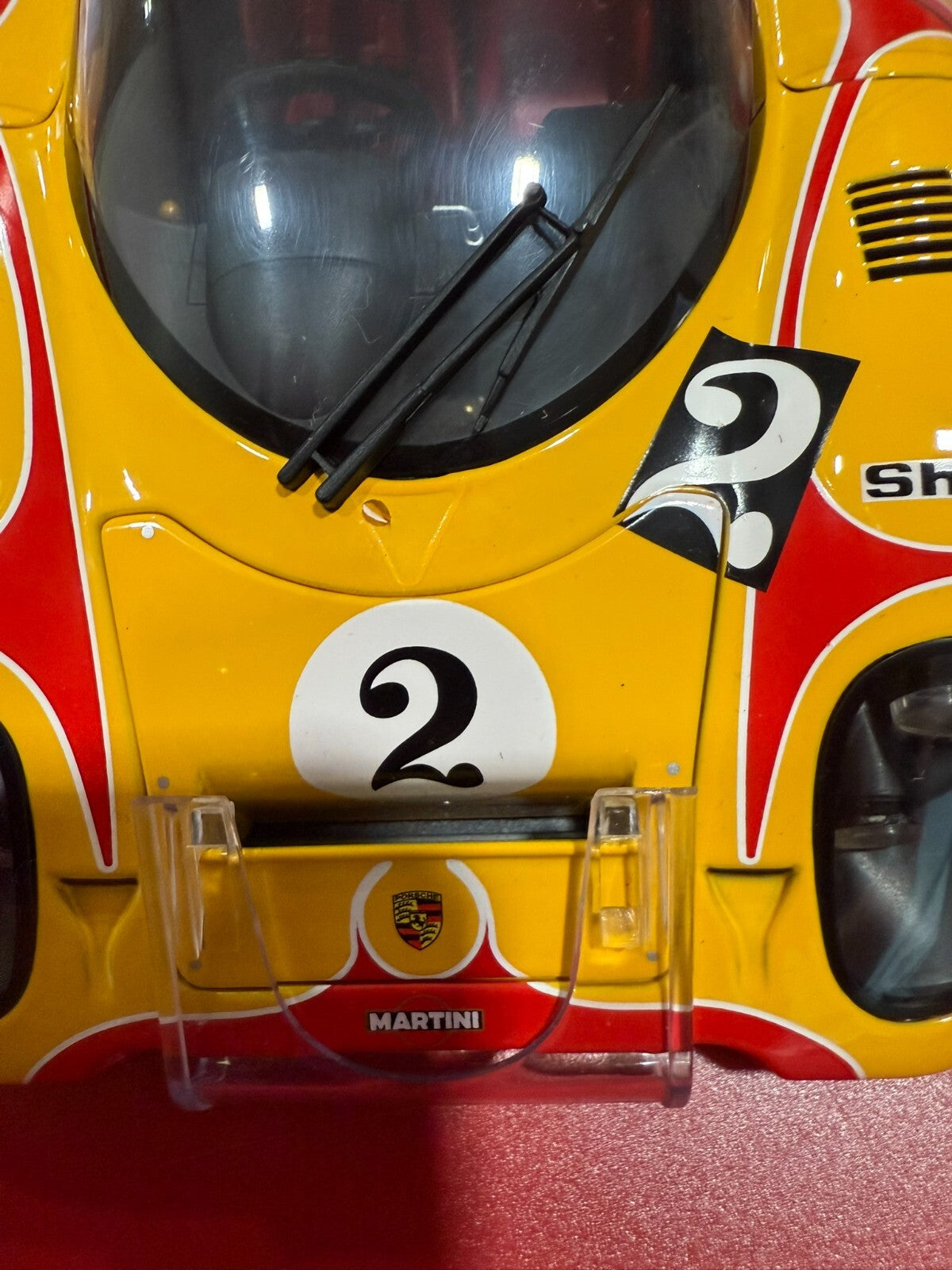 AUTOart. PORSCHE 917K. #2. YELLOW. SIFFERT AHRENS. 1/18 SCALE.