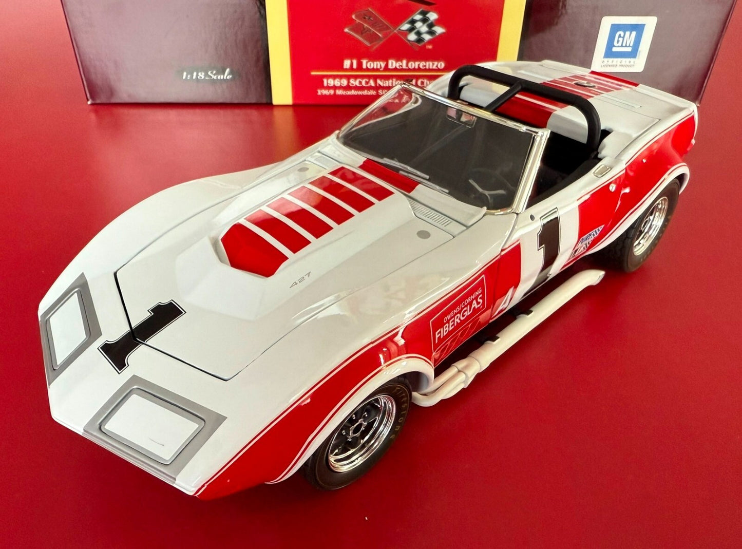 CAROUSEL 1. CORVETTE L-88. #1 TONY DELORENZO. 4604. 1/18 SCALE.