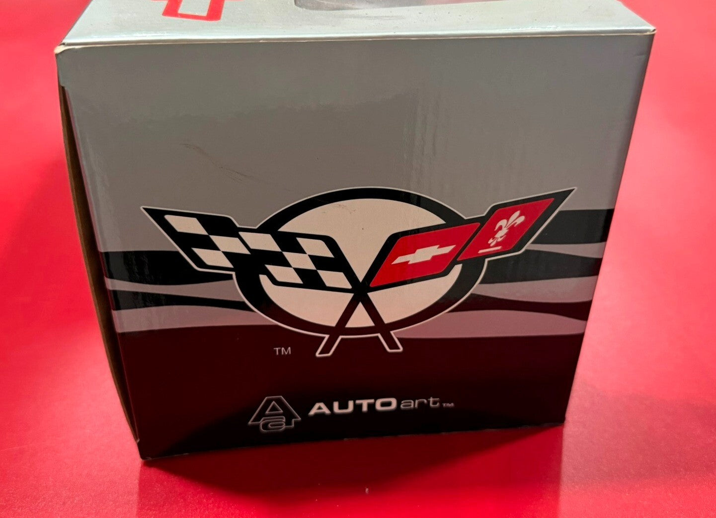 AUTOart. CORVETTE C5-R. 1/18 SCALE.