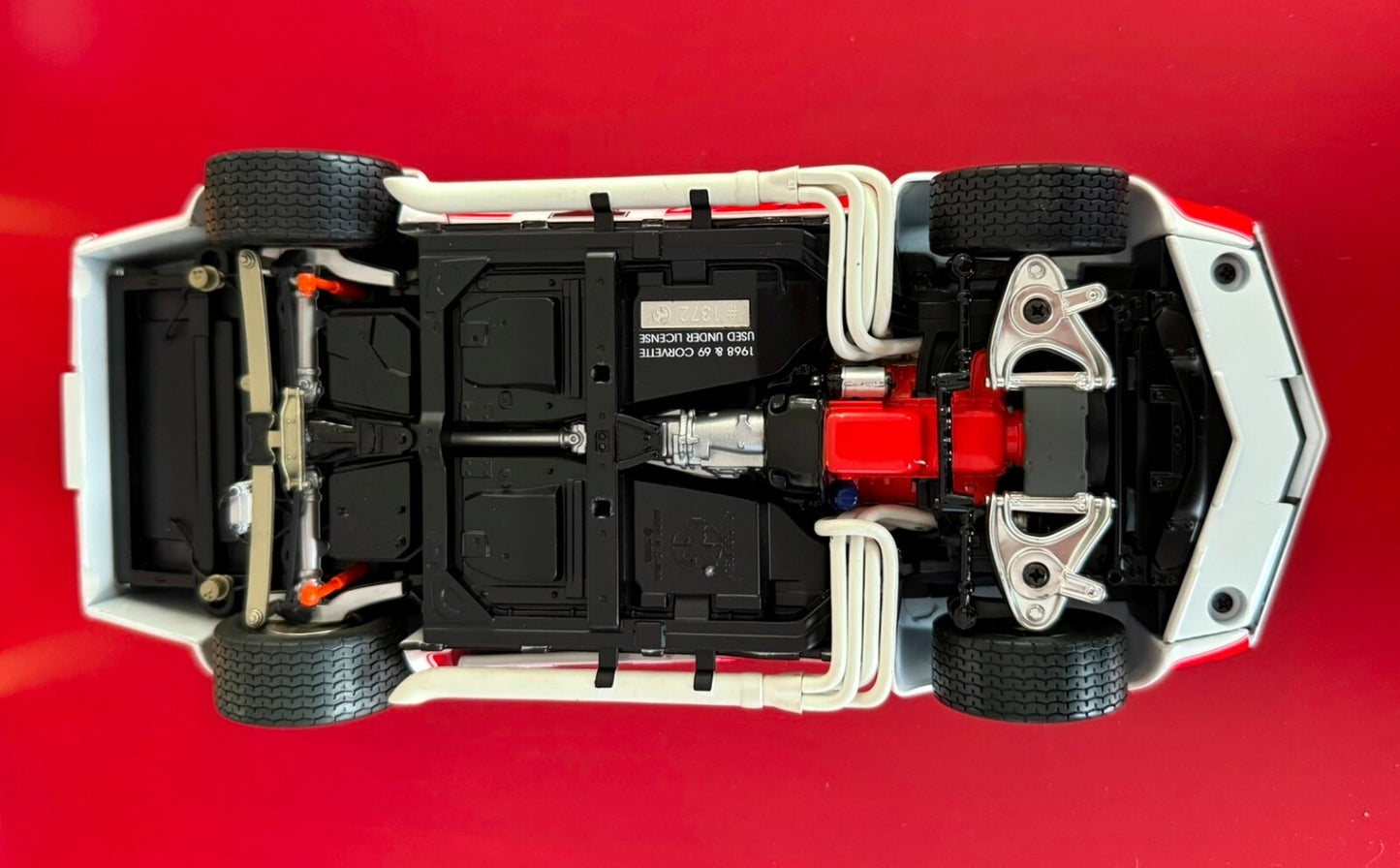 CAROUSEL 1. CORVETTE L-88. #1 TONY DELORENZO. 4604. 1/18 SCALE.
