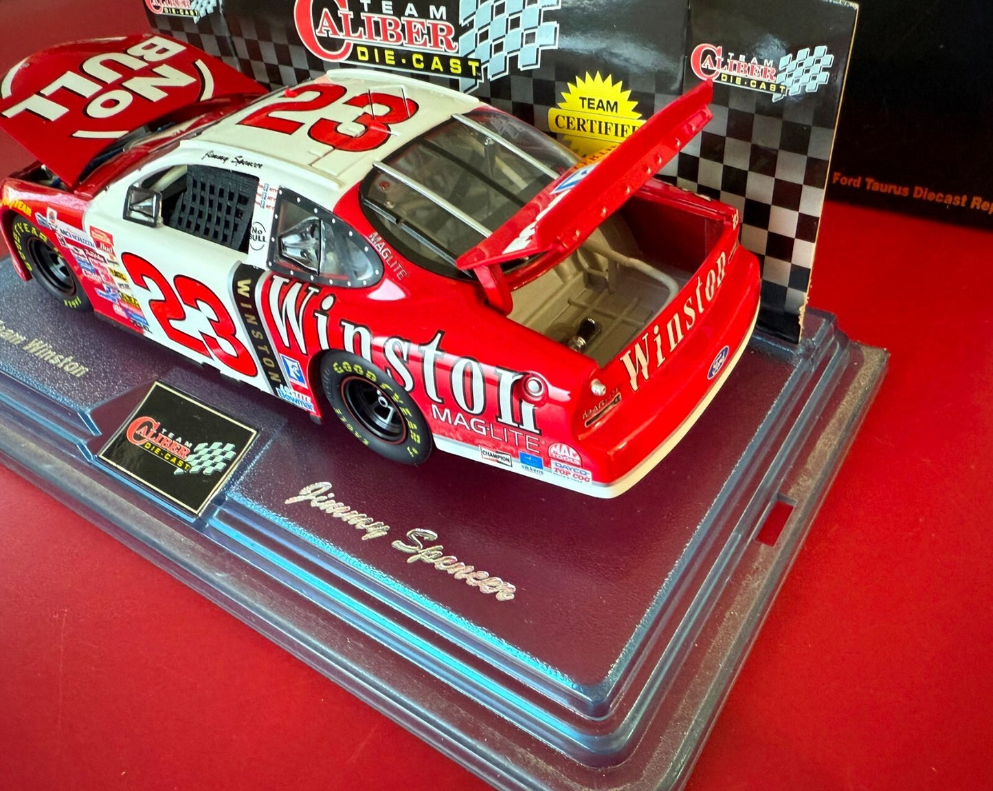 TEAM CALIBER. 1999 FORD TAURUS. TEAM WINSTON JIMMY S. 1/24 SCALE. (1 OF 5004)