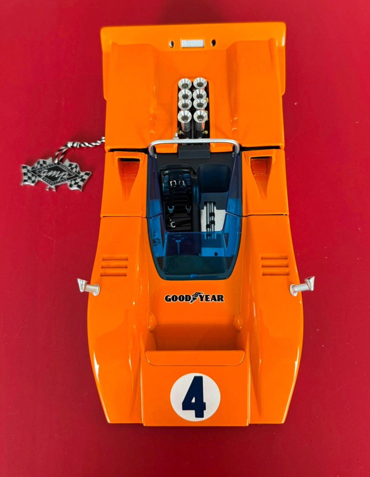 GMP. 12021. BRUCE McLAREN. McLAREN M8A. 1/18 SCALE.
