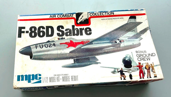 MPC F-86D Sabre 1/72 Aircraft Model Kit Bonus Ground Crew 2-2106