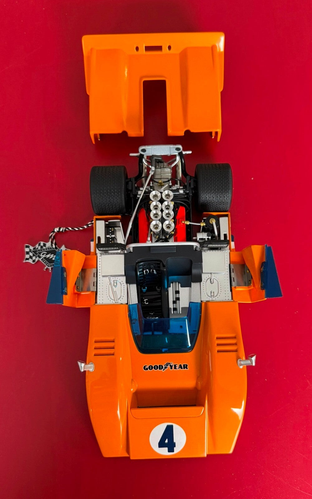 GMP. 12021. BRUCE McLAREN. McLAREN M8A. 1/18 SCALE.
