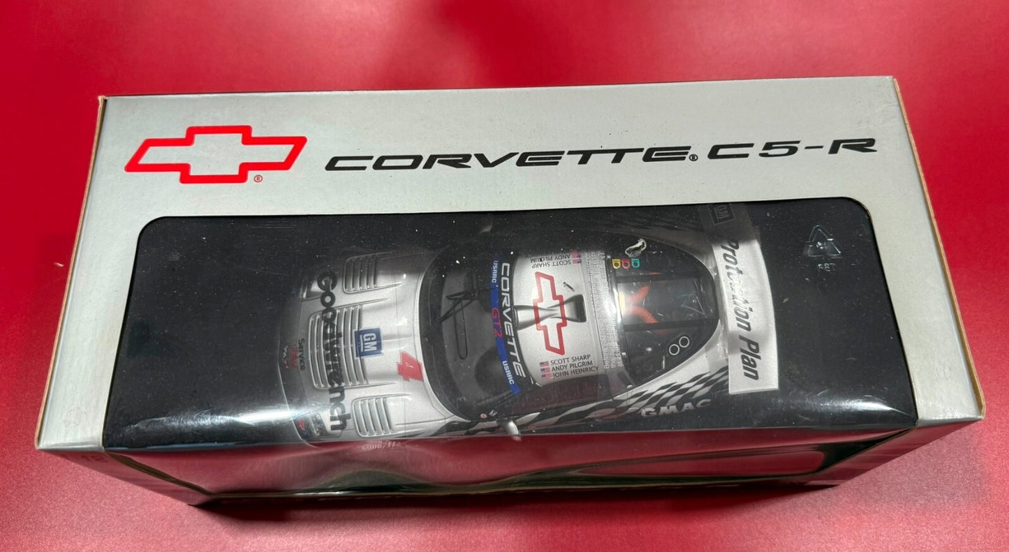 AUTOart. CORVETTE C5-R. 1/18 SCALE.