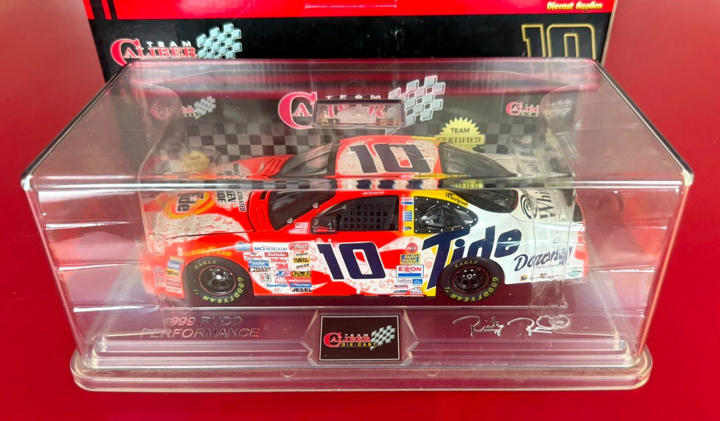 TEAM CALIBER. 2910057. 1999 FORD TAURUS DIECAST REPLICA. 1/24 SCALE.