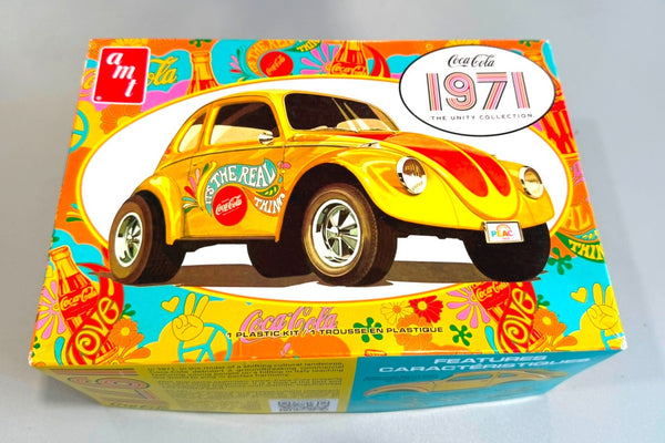 AMT Volkswagen Superbug Gasser Coca-Cola 1971 Unity Collection Model Kit 1284M