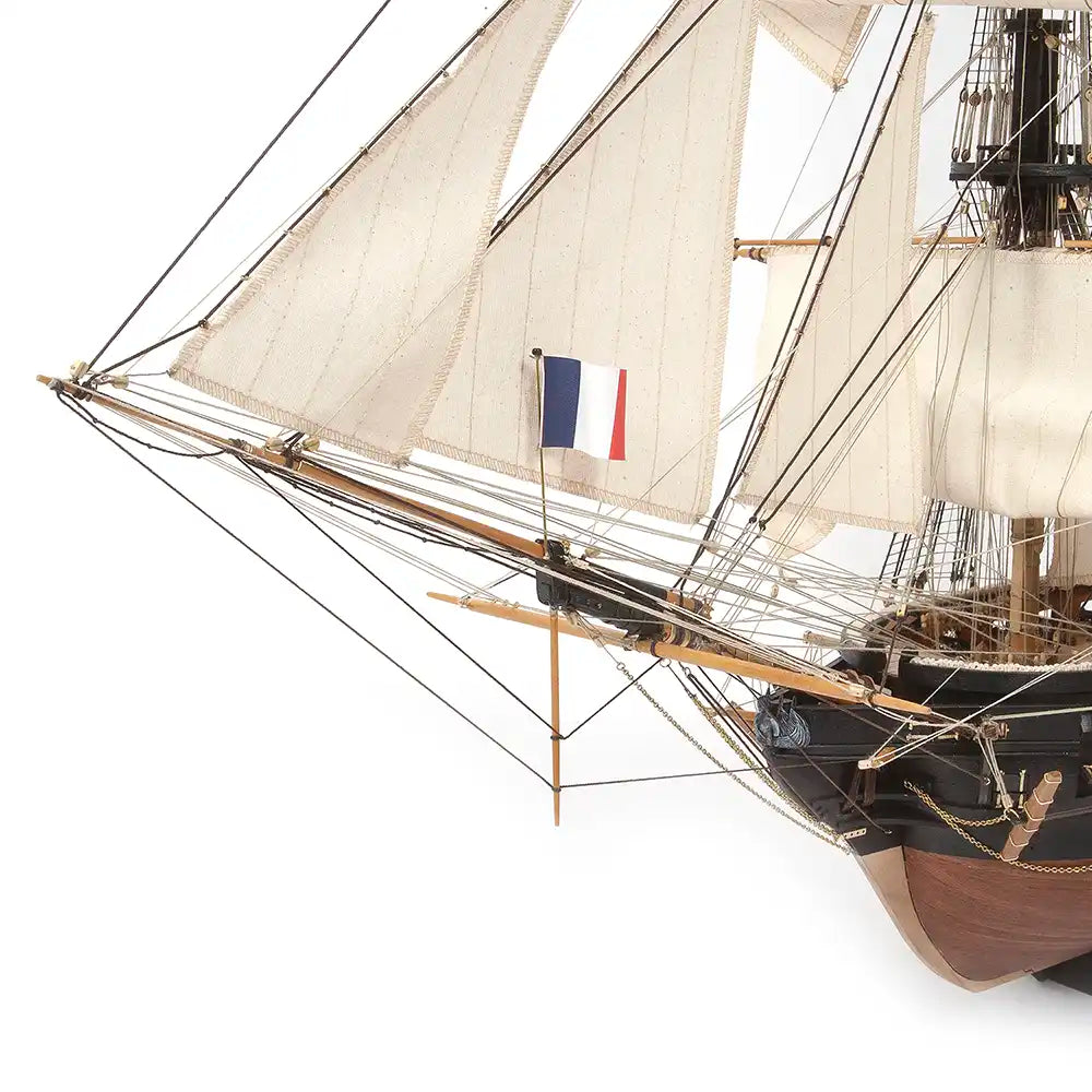 Belle Poule Ship Kit - 1:90 Scale