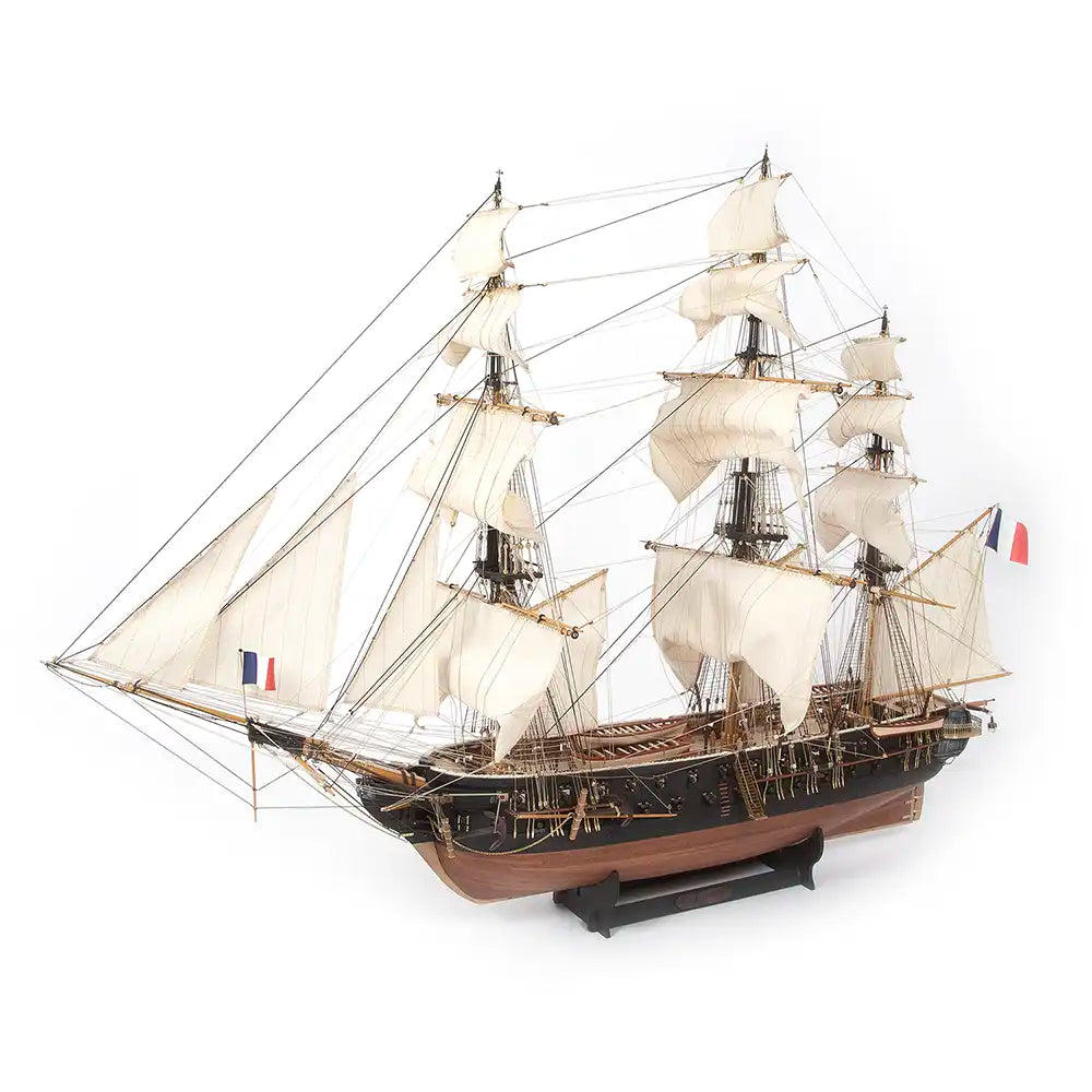 Belle Poule Ship Kit - 1:90 Scale