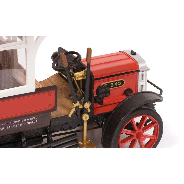 AEC Bus B-type Kit - 1:24 Scale