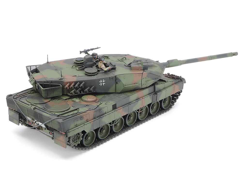 Tamiya Leopard 2 A6 Main Battle Tank Plastic Model Kit, 1:35 Scale
