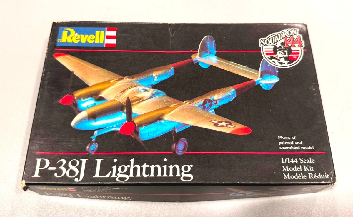 Revell Squadron 144 P-38J Lightning  1/144 Scale Model Kit  #1037