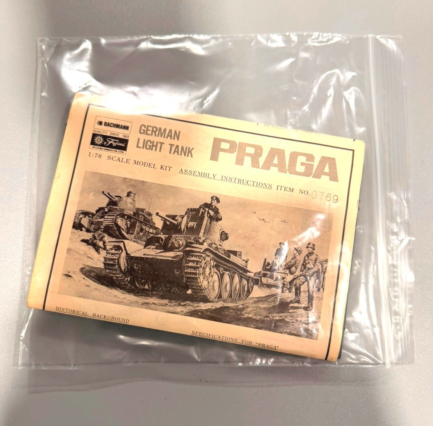 Bachmann Fujimi Praga Light Tank 1:76 Model Kit #0769 WWII German Tank