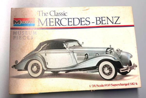 Monogram Classic Mercedes-Benz 1939 540K Supercharged 1/24 Scale 8202