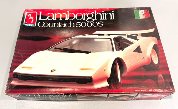 AMT #8686 LAMBORGHINI COUNTACH 5000S 1/24 SCALE MODEL KIT