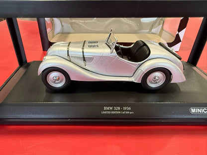 MINICHAMPS. BMW 328 - 1936 SILVER.  1/18 SCALE.