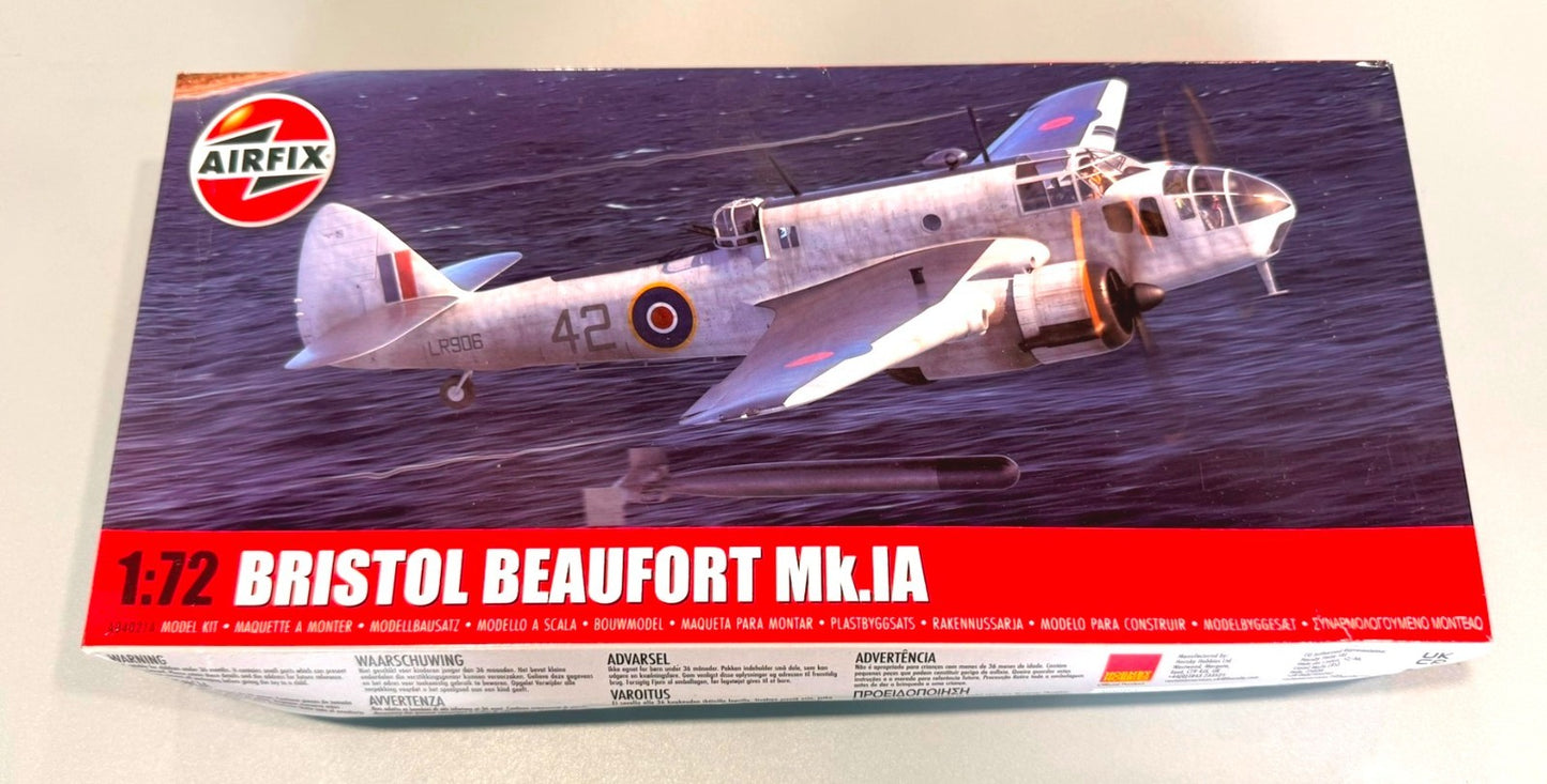 AIRFIX BRISTOL BEAUFORT Mk.IA 1:72 MODEL KIT #A04021A