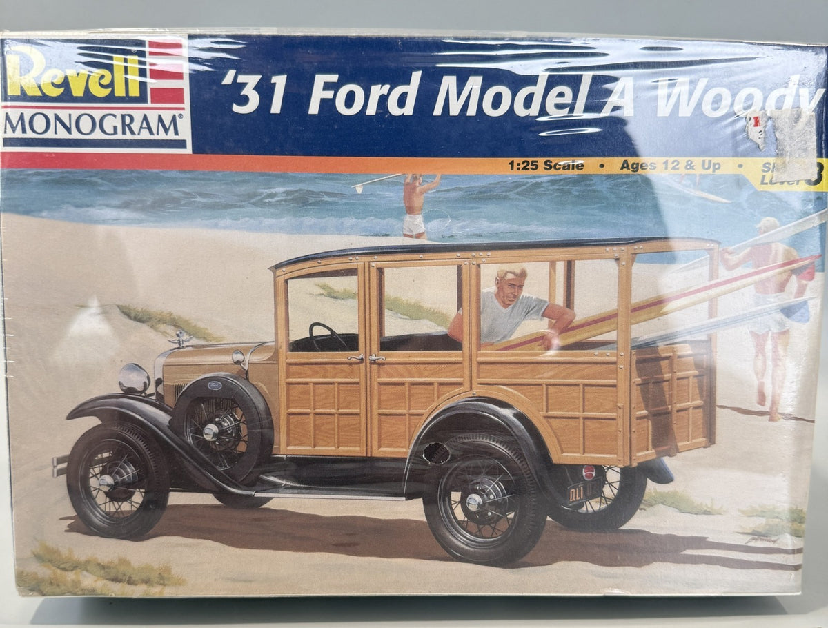 Revell Monogram 85-7637 1931 Ford Model A Woody 1:25 Scale Model Kit Sealed