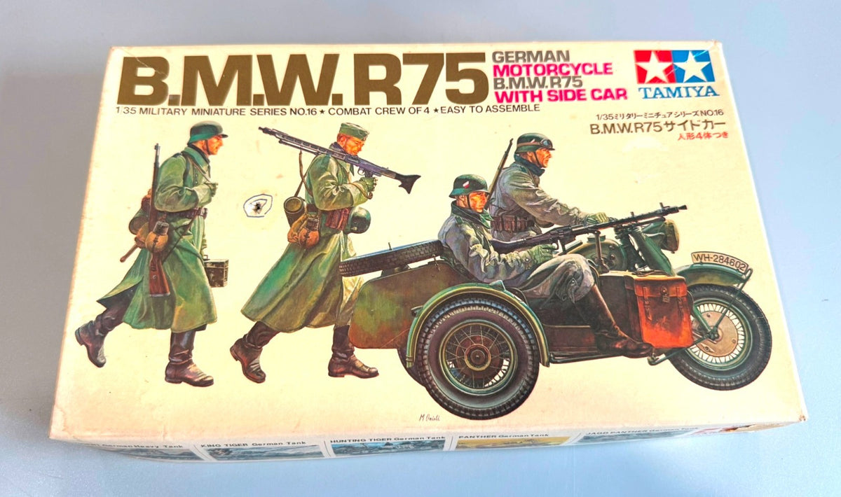 Tamiya German Motorcycle BMW R75 with Sidecar 1/35 Military Miniatures MM116