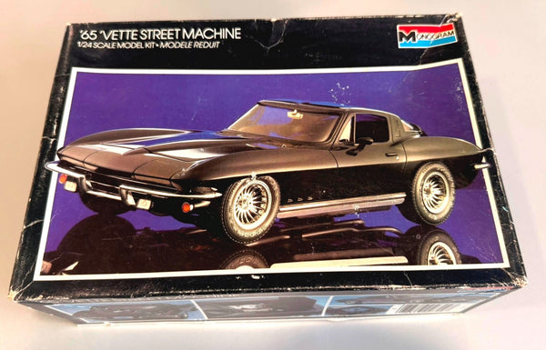 Monogram 1965 Corvette Vette Street Machine 1/24 Scale Model Kit 2724 Vintage