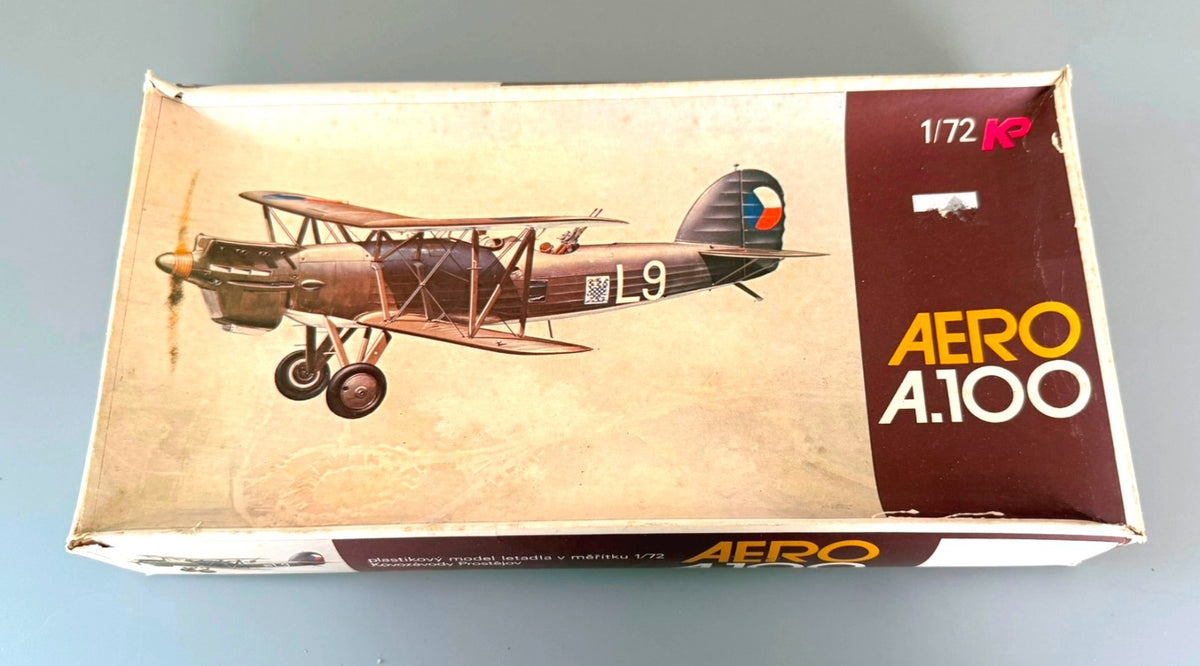 KP Kovozavody Prostejov Aero A-100 1/72 Scale Plastic Model Kit Aircraft