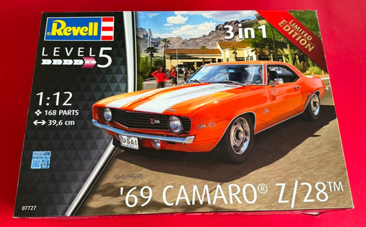 REVELL. '69 CAMARO Z/28. 1/12 SCALE. No. 07727