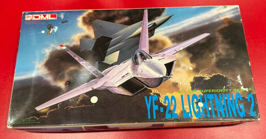 DML. AIR SUPERIORITY SERIE  YF-22 LIGHTNING 2. 1/72 SCALE. No. 2508