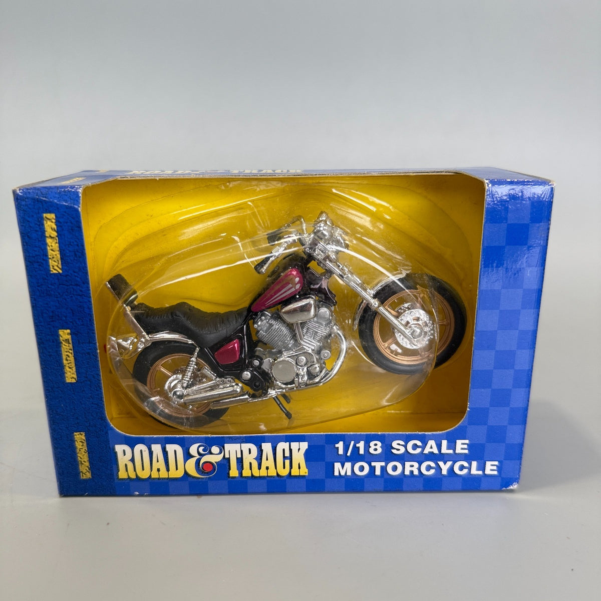 Maisto 31026 Road & Track V-Twin Motorcycle 1:18 Scale Diecast Model
