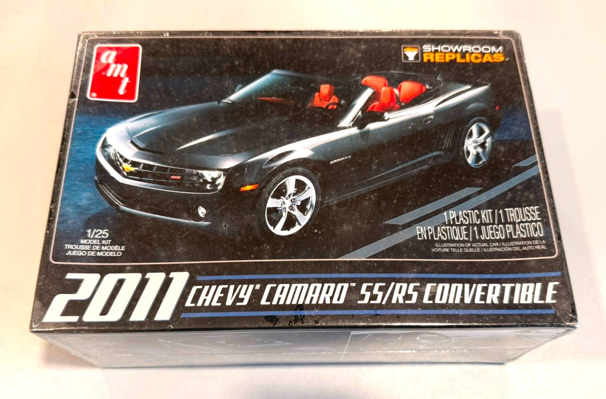 AMT 2010 Chevy Camaro SS RS Convertible 1/25 Scale Model Kit 757L/12
