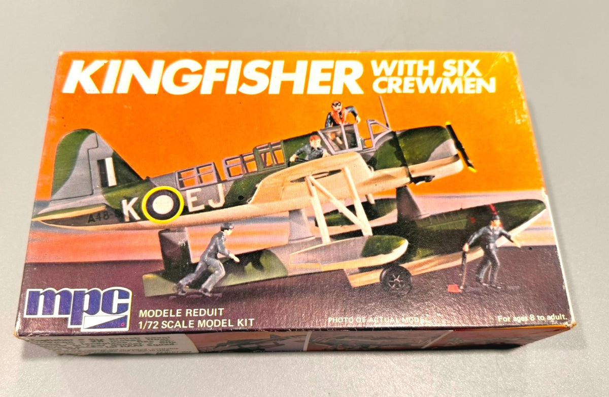 MPC Kingfisher with Six Crewmen – Model Kit – No. 2-0107