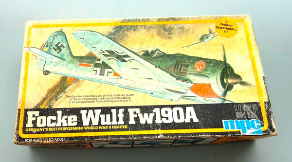 MPC Focke Wulf Fw190A 1/72 Aircraft Model Kit WWII Fighter 1-4001