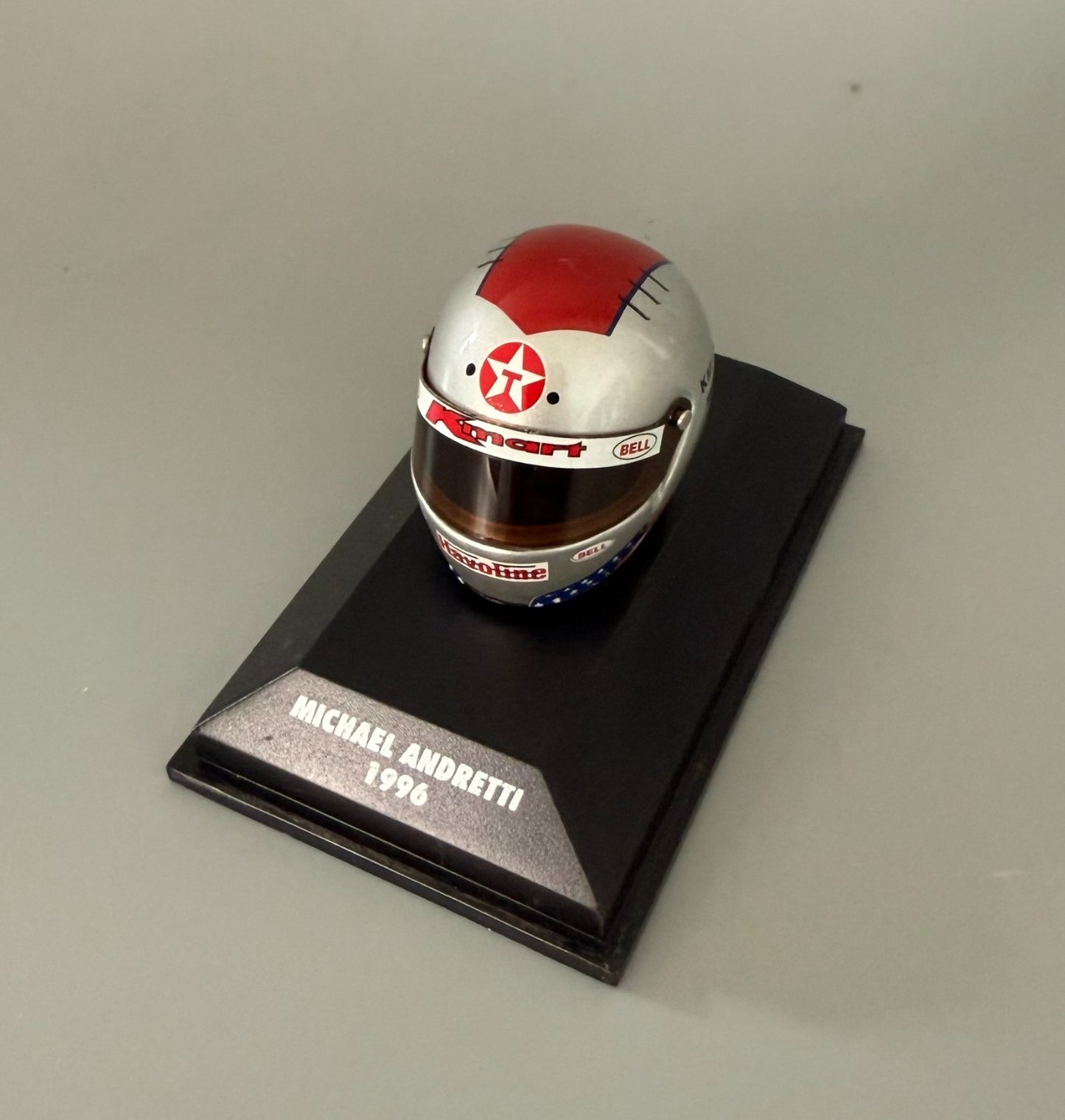 Paul's Model Art Minichamps Michael Andretti 1996 Kmart Texaco Havoline Helmet 1:8 Scale Display