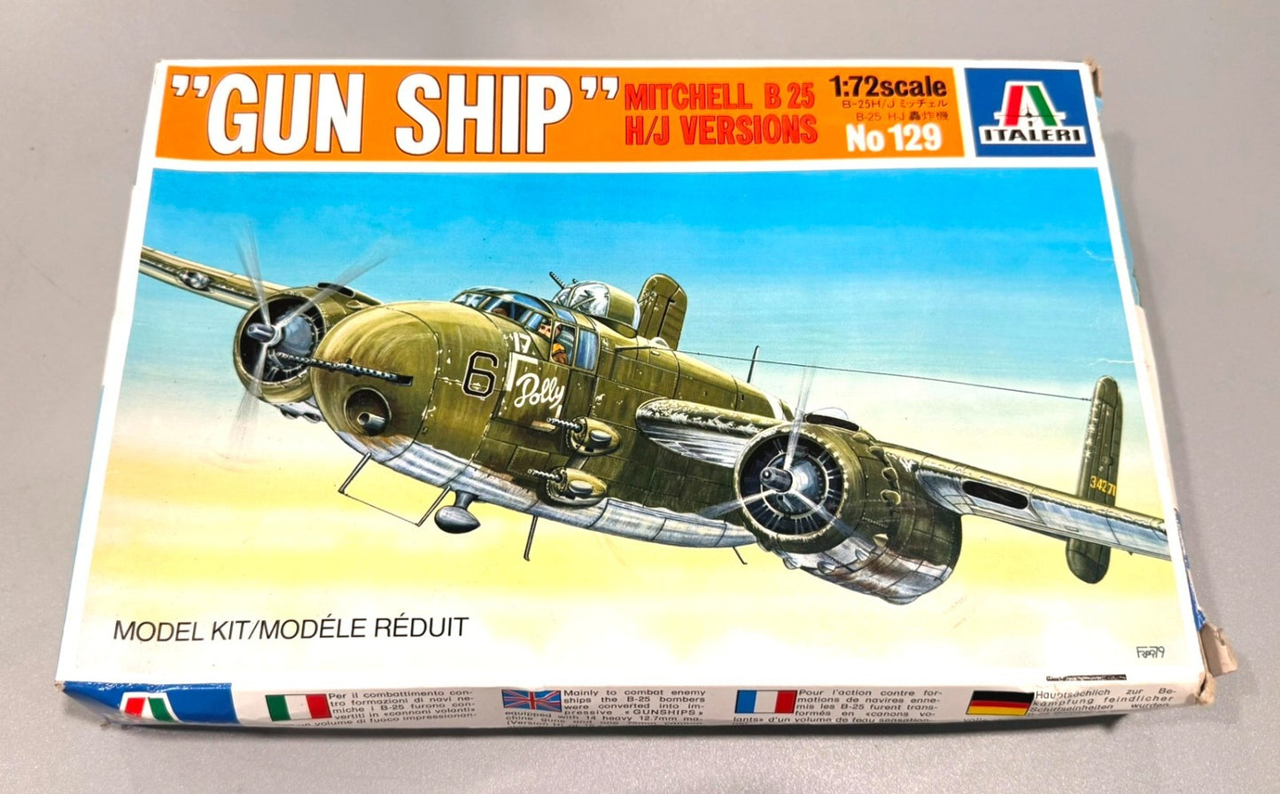 ITALERI. GUN SHIP. MITCHELL B-25 H/J VERSIONS. 1/72 SCALE. MODEL KIT. No. 129.