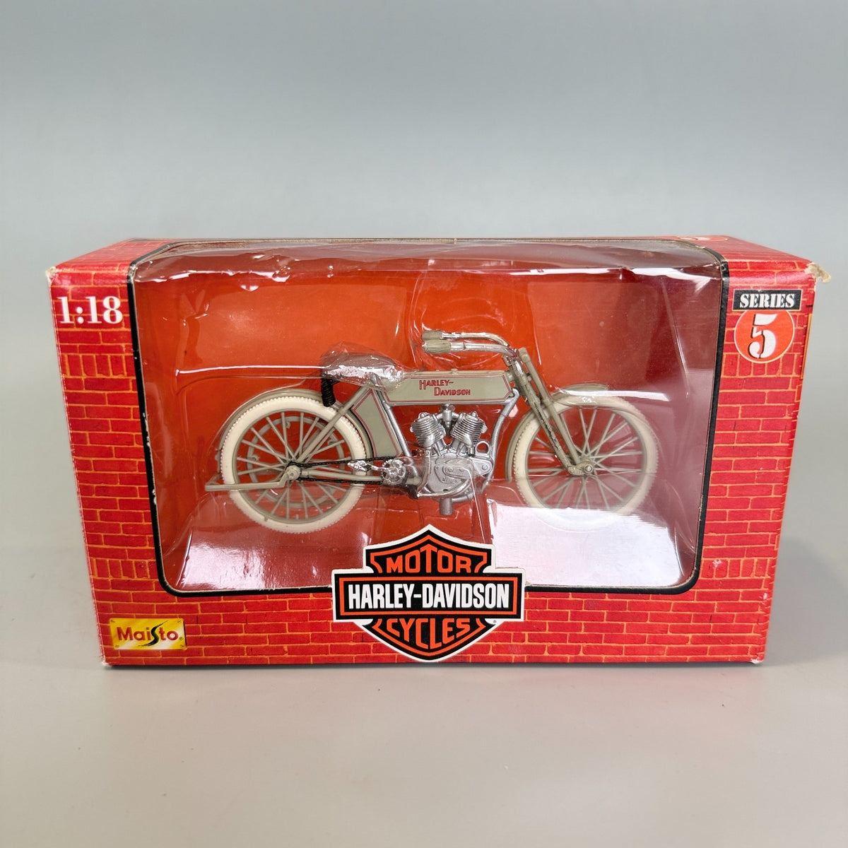 Maisto 31360 Harley-Davidson 1909 Twin 5D V-Twin 1:18 Scale Diecast Motorcycle