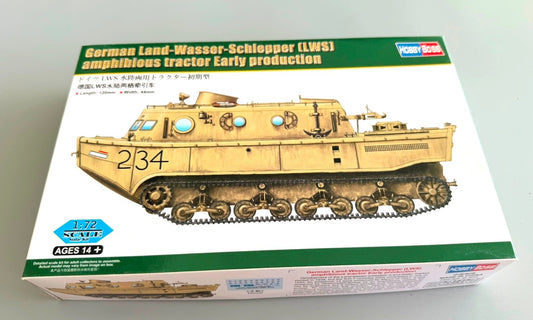HobbyBoss 82918 German Land Wasser Schlepper LWS Early Production 1/72 Model Kit