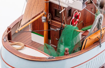 BILLING BOATS. FISHINGBOAT MARY ANN 472.  1/33 SCALE.