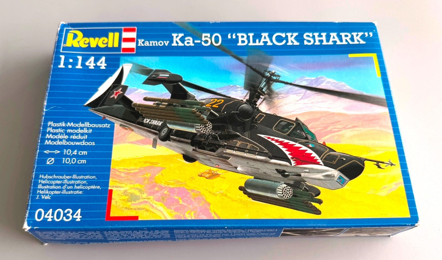 REVELL 04034 Kamov Ka-50 Black Shark 1/144 Attack Helicopter Model Kit