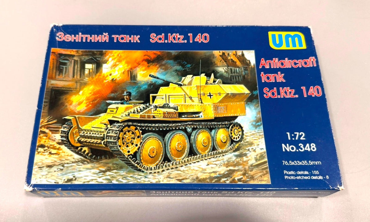 UM Sd.Kfz. 140 Anti-Aircraft Tank 1:72 Plastic Model Kit #348