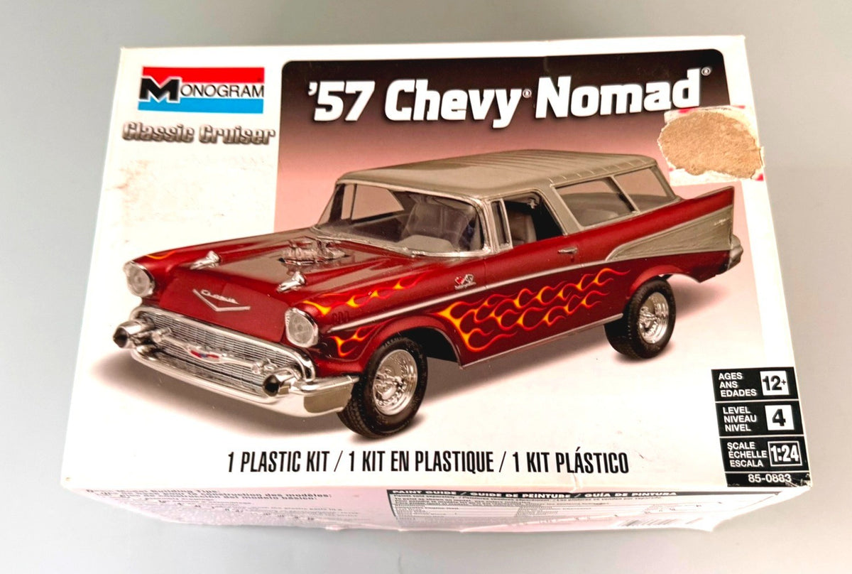 Monogram 1957 Chevy Nomad Classic Cruiser 1/24 Model Car Kit Level 4 #85-0883