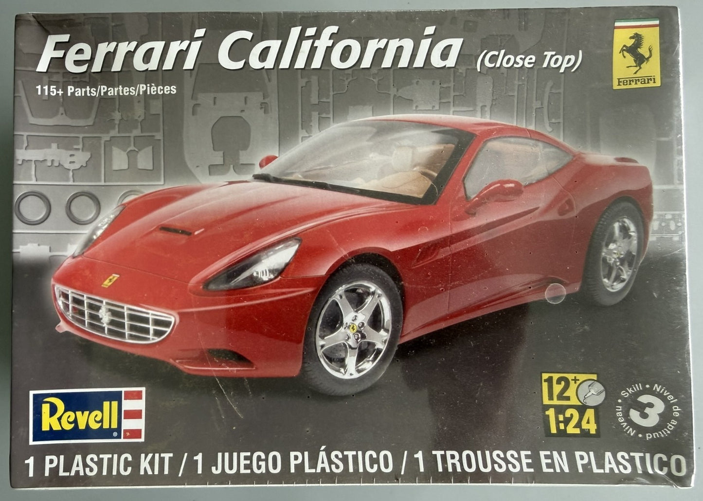Revell 85-4925 Ferrari California Coupe 1:24 Plastic Model Kit Sealed