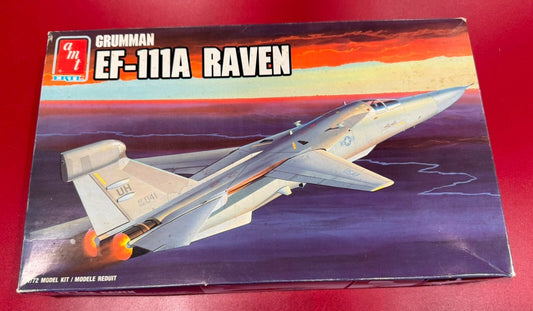 AMT. GRUMMAN EF-111A RAVEN. 1/72 SCALE. No. 8831