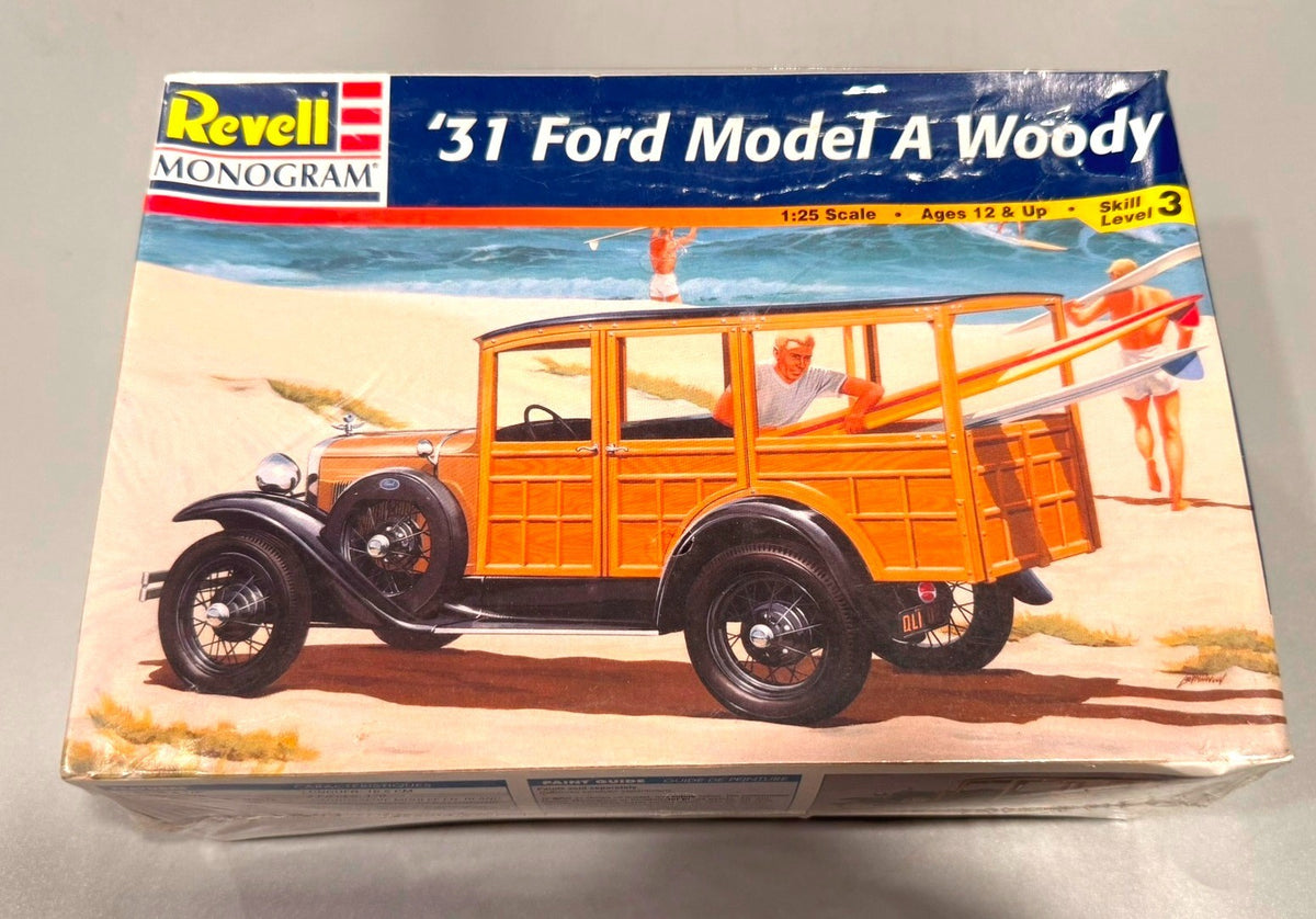 Revell Monogram 85-7637 1931 Ford Model A Woody 1/25 Scale Model Kit