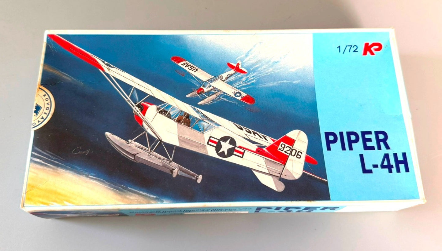 KP Piper L-4H With Floats 1/72 Vintage Aircraft Model Kit 32