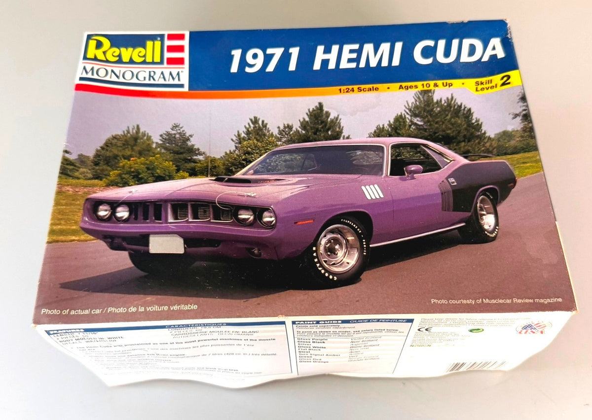 Revell Monogram 1971 Plymouth HEMI Cuda 1/24 Model Car Kit Skill 2 85-2943