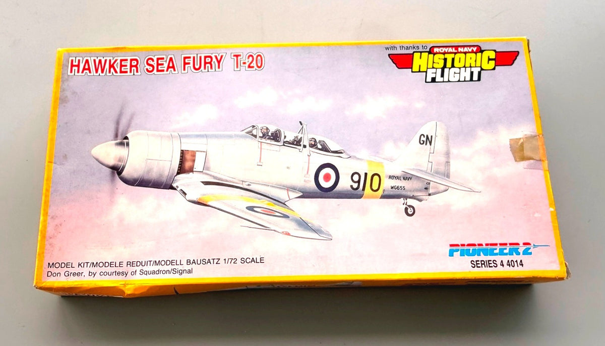 Pioneer 2 Hawker Sea Fury T-20 1/72 Model Kit Series 4 No 4014 WWII Aircraft