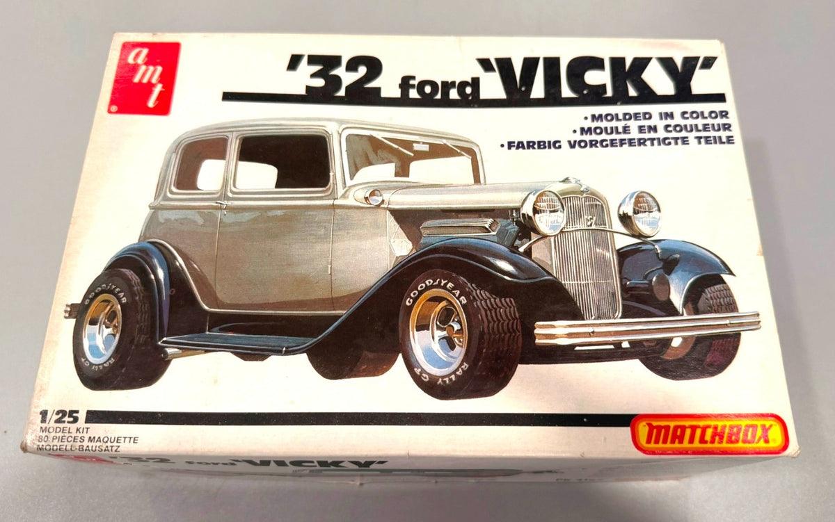 AMT Matchbox 1932 Ford Vicky 1:25 Model Kit #2905 PK-4157