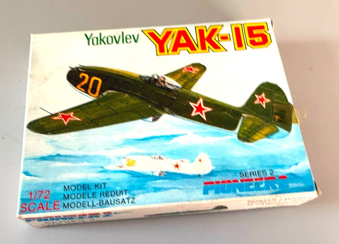 Pioneer 2 Yakovlev YAK-15 1/72 Vintage Soviet Jet Fighter Model Kit