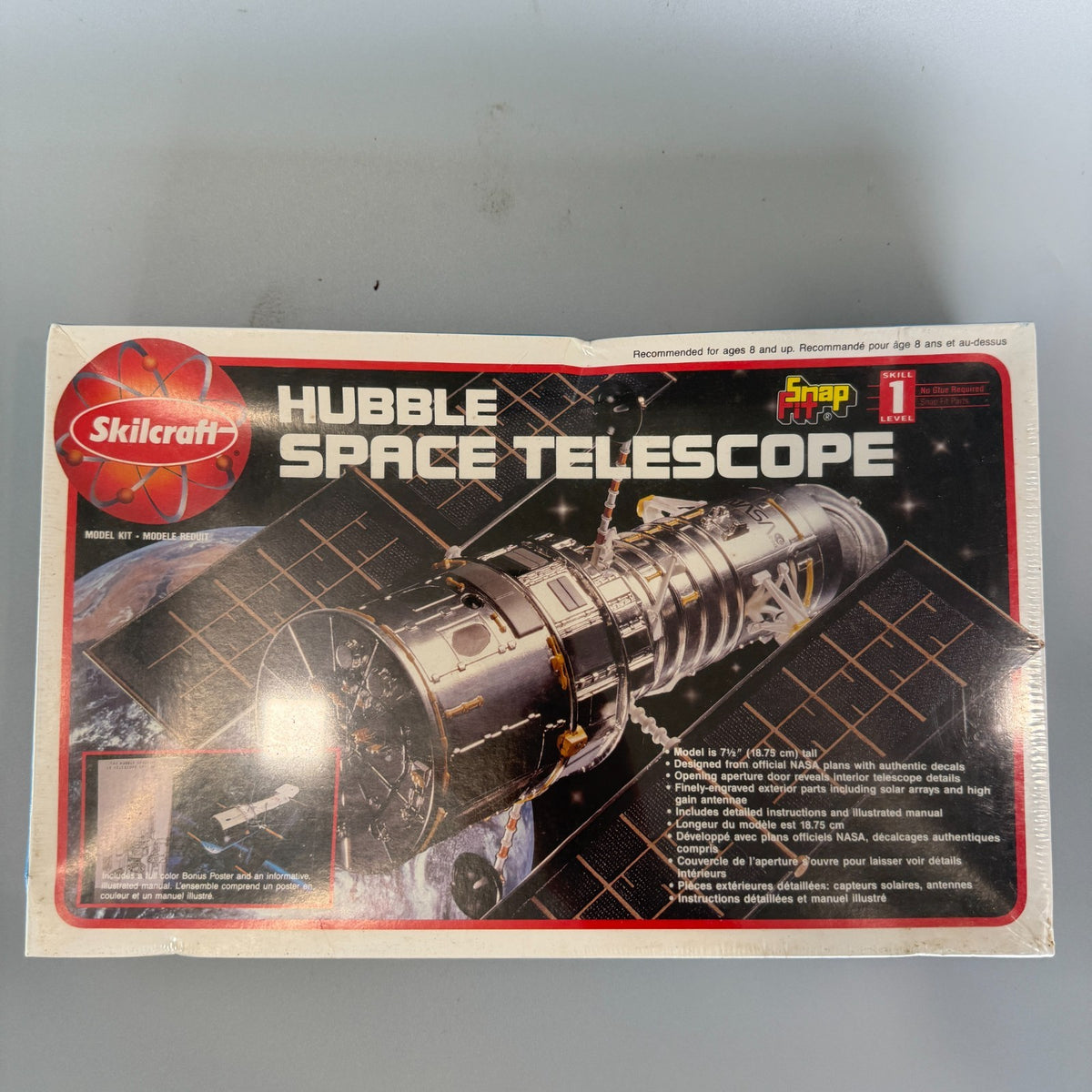 Skilcraft 74638 Hubble Space Telescope 1:72 Scale Snap Fit NASA Model Kit 1995
