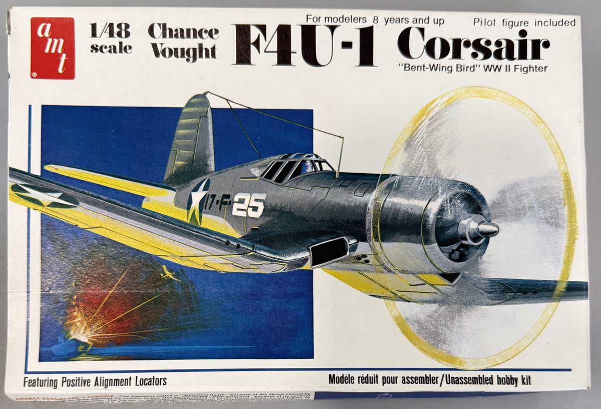 AMT 1640 Chance Vought F4U-1 Corsair 1:48 Scale WWII Fighter Model Kit